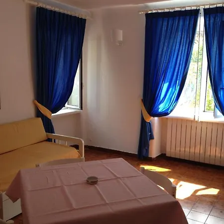Hotel apartamentowy Covo Dei Borboni
