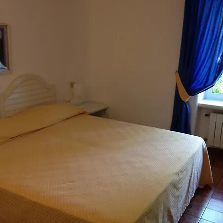 Hotel apartamentowy Covo Dei Borboni 4*